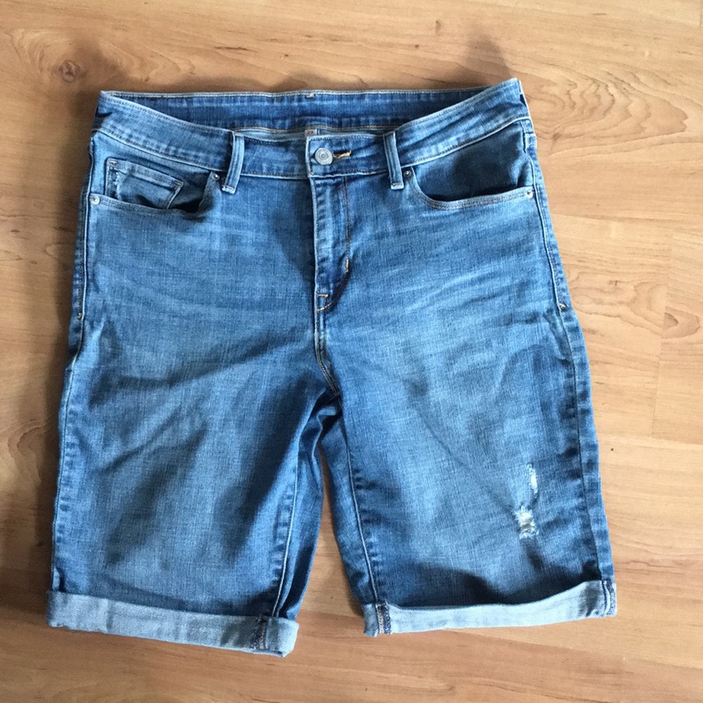 Levi’s Bermuda-Style Jean Shorts